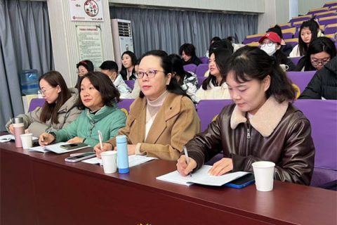 【崇信·教研】“寻文学阅读之美，探创意表达之趣”——“崇信、八里”联合语文教研活动