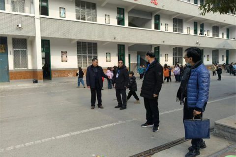 落实“五项管理” 关爱生命健康——大许实验小学迎接区专项督查